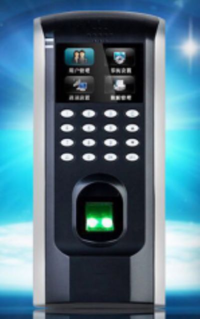 考勤一体机